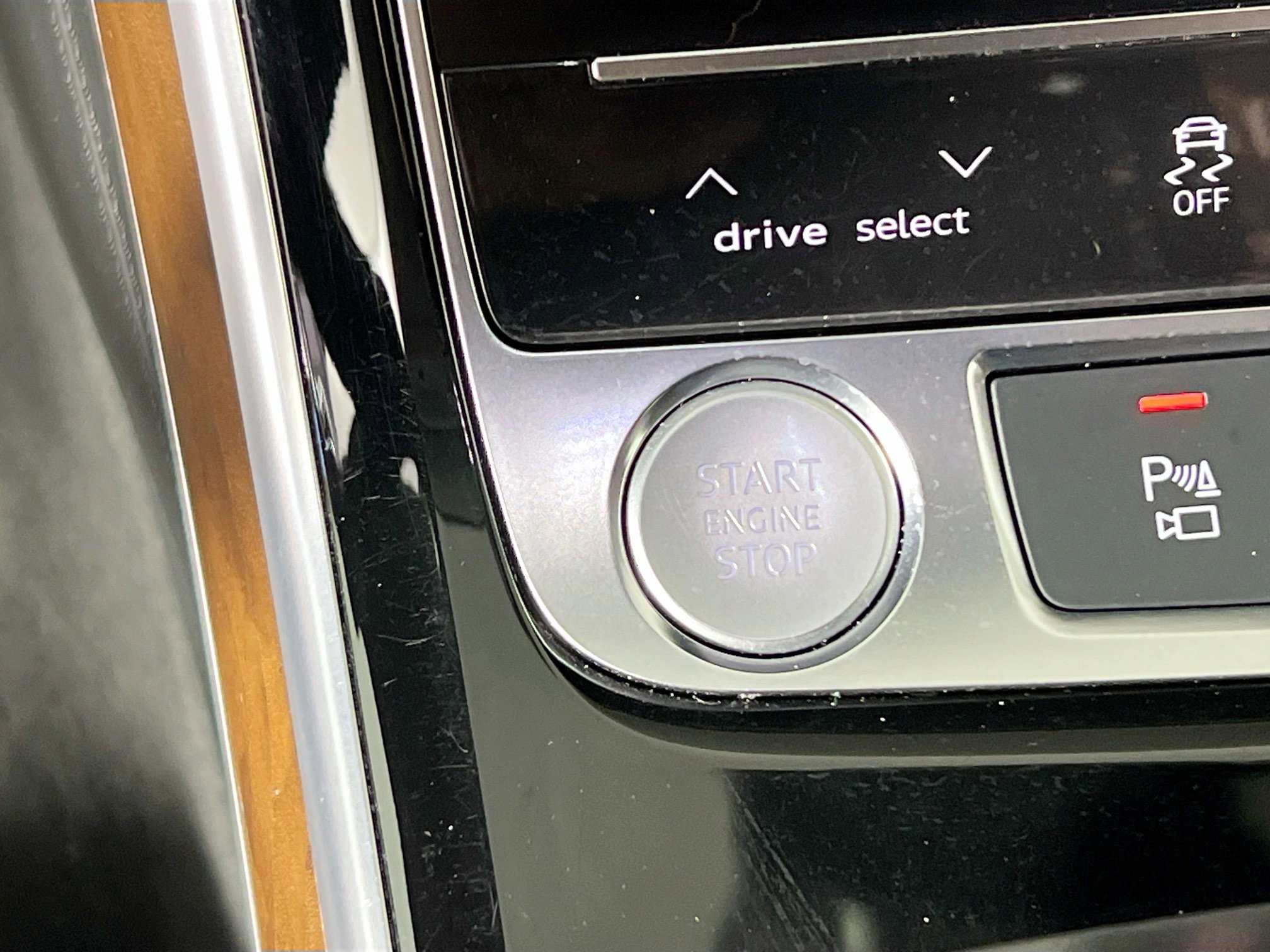 Used 2019 Audi A8 L 3.0T w/ Executive Package image 24