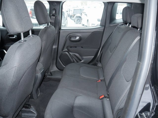 Used 2019 Jeep Renegade Sport image 21