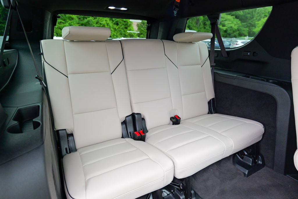 Used 2023 Cadillac Escalade ESV Sport w/ Touring Package AWD/4WD image 35