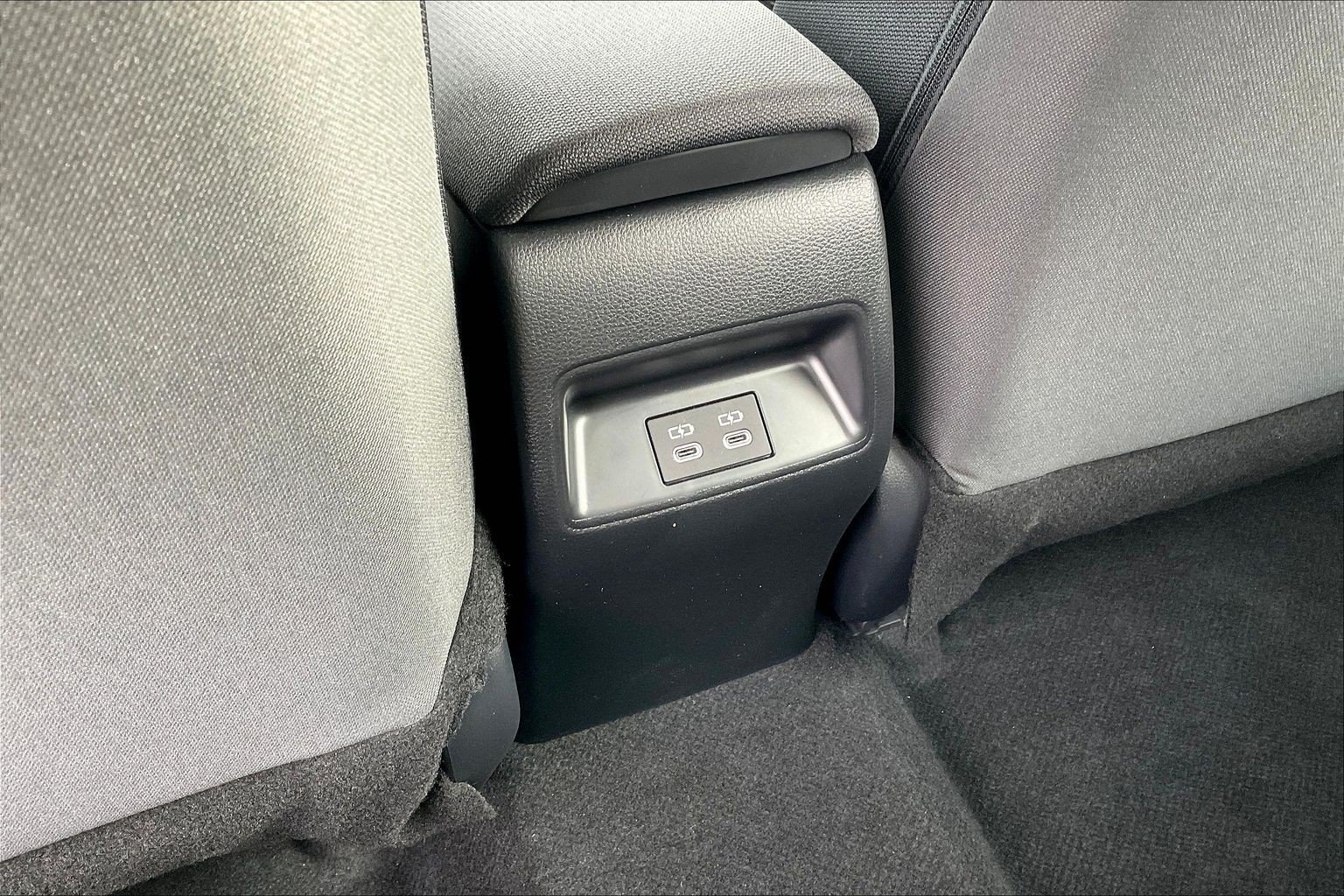 Used 2026 Toyota Corolla LE FWD image 10
