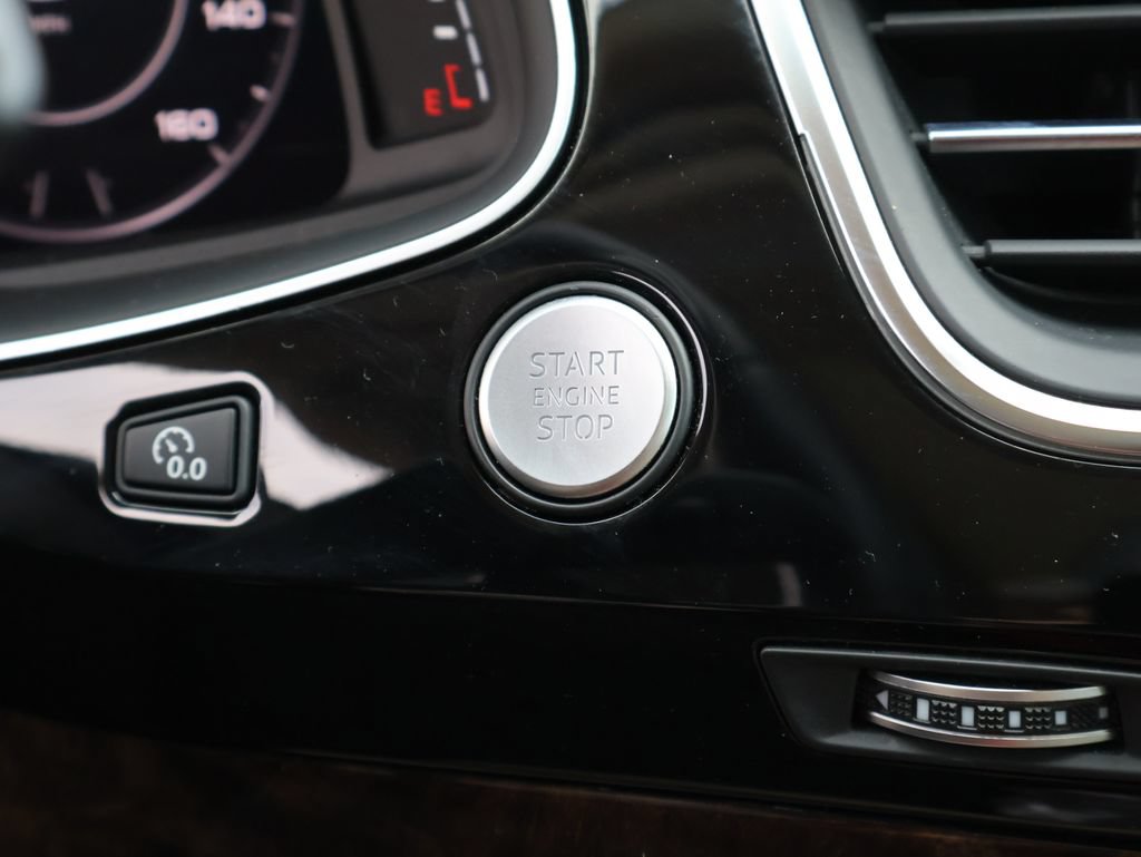Used 2019 Audi Q7 3.0T Prestige w/ Prestige Package AWD/4WD image 35