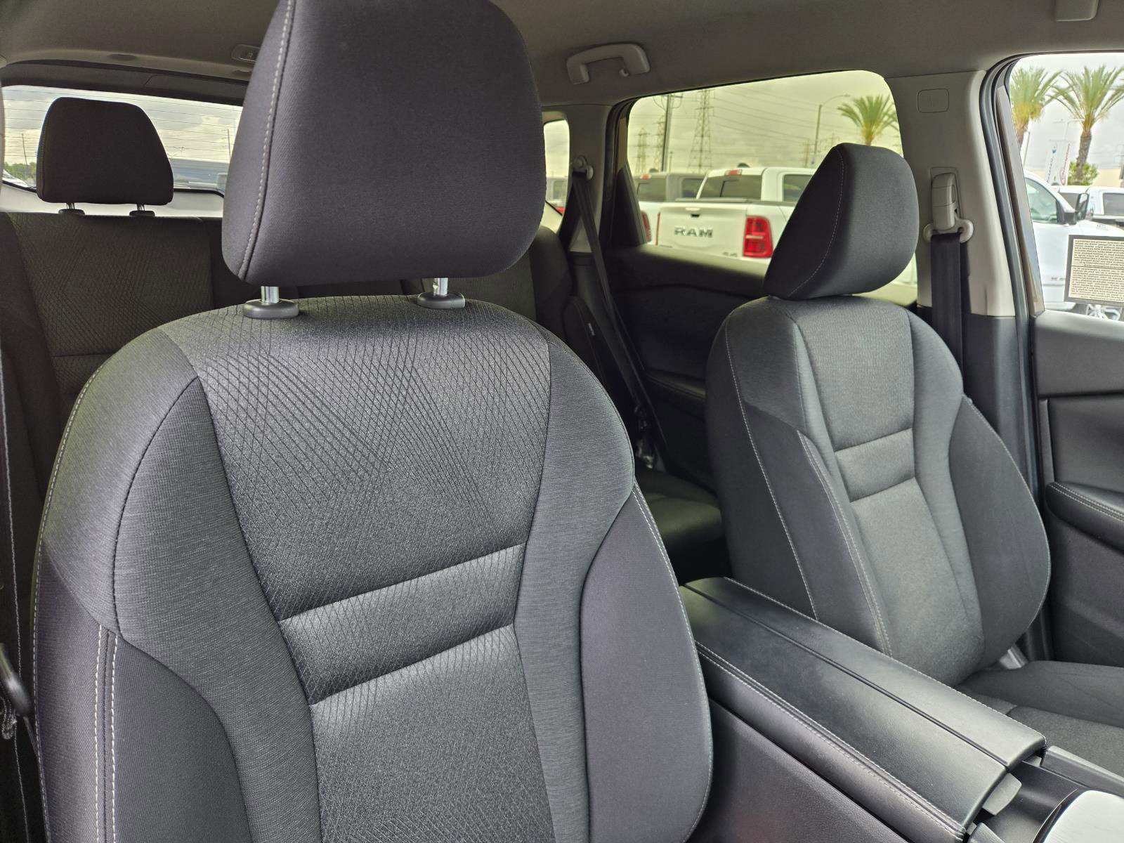 Used 2024 Nissan Rogue SV FWD image 32