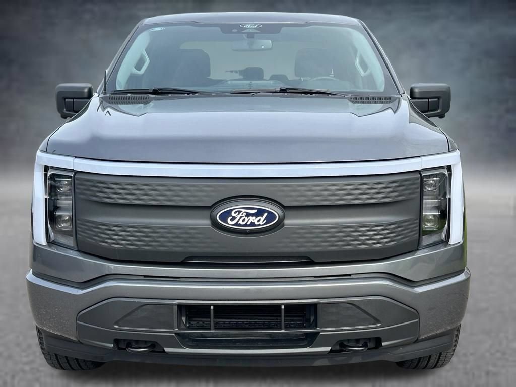 Used 2025 Ford F150 Lightning XLT AWD/4WD image 8