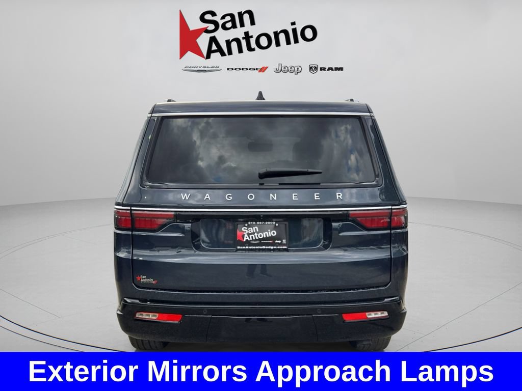 New 2025 Jeep Wagoneer L Series II AWD/4WD image 10