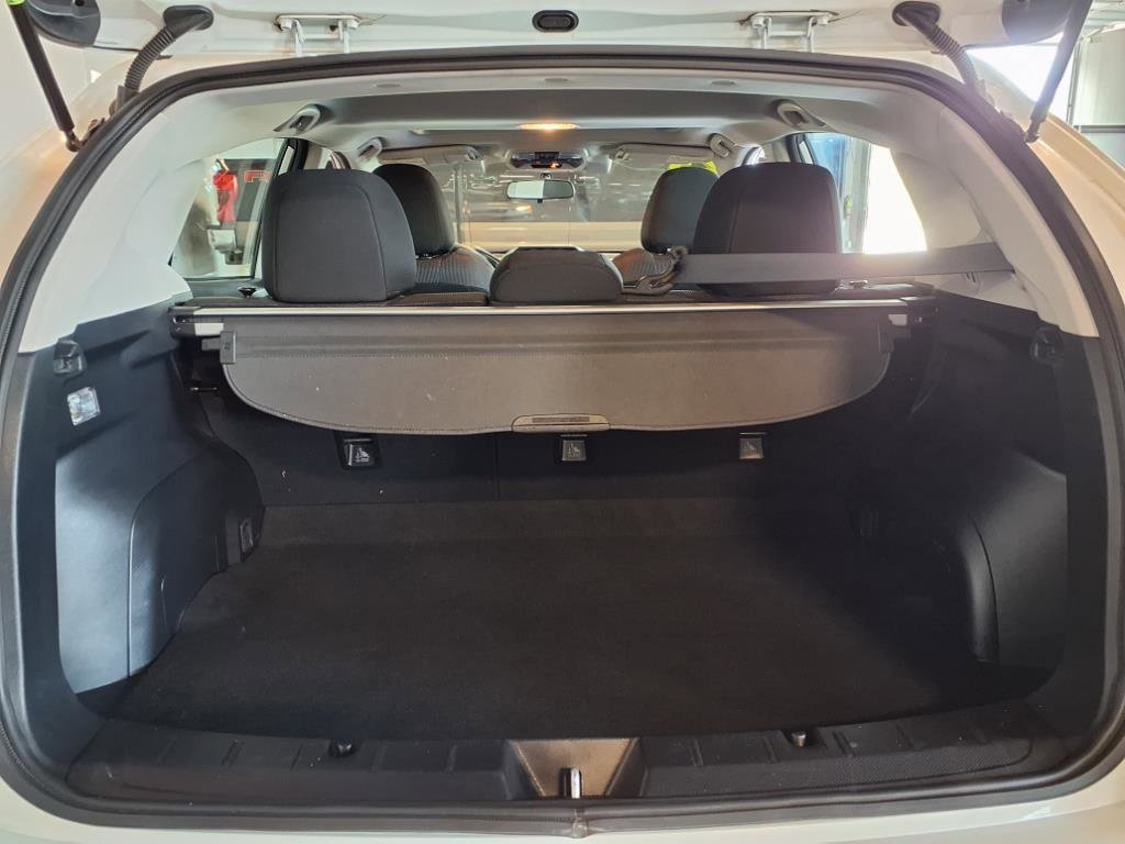 Used 2023 Subaru Impreza Premium image 6