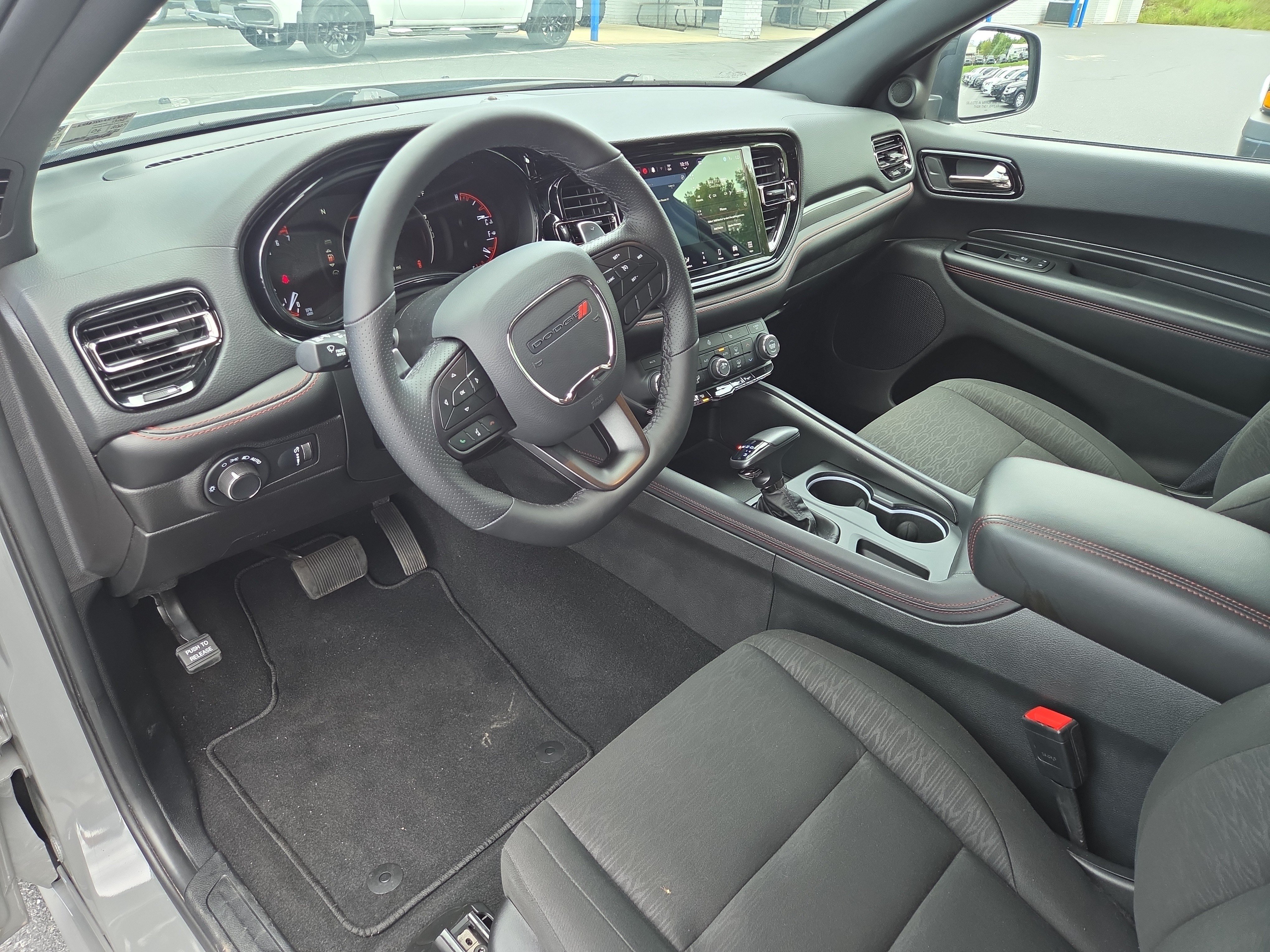 Certified 2025 Dodge Durango GT w/ Blacktop Package AWD/4WD image 16