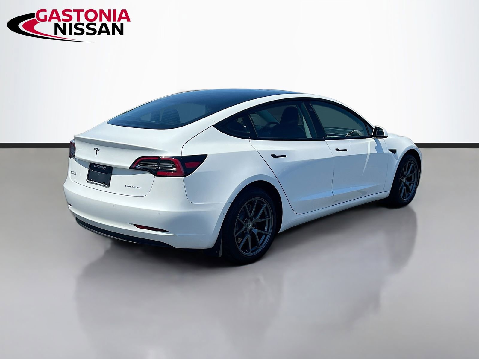 Used 2021 Tesla Model 3 Long Range image 9