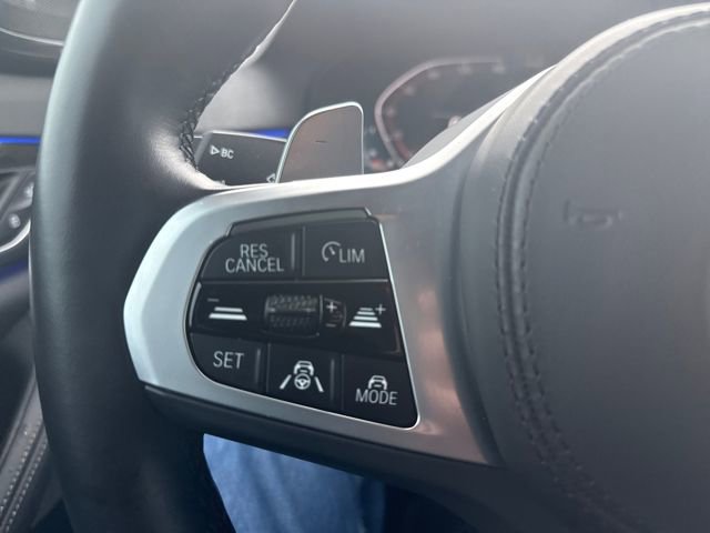 Used 2022 BMW 540i xDrive w/ Executive Package image 27