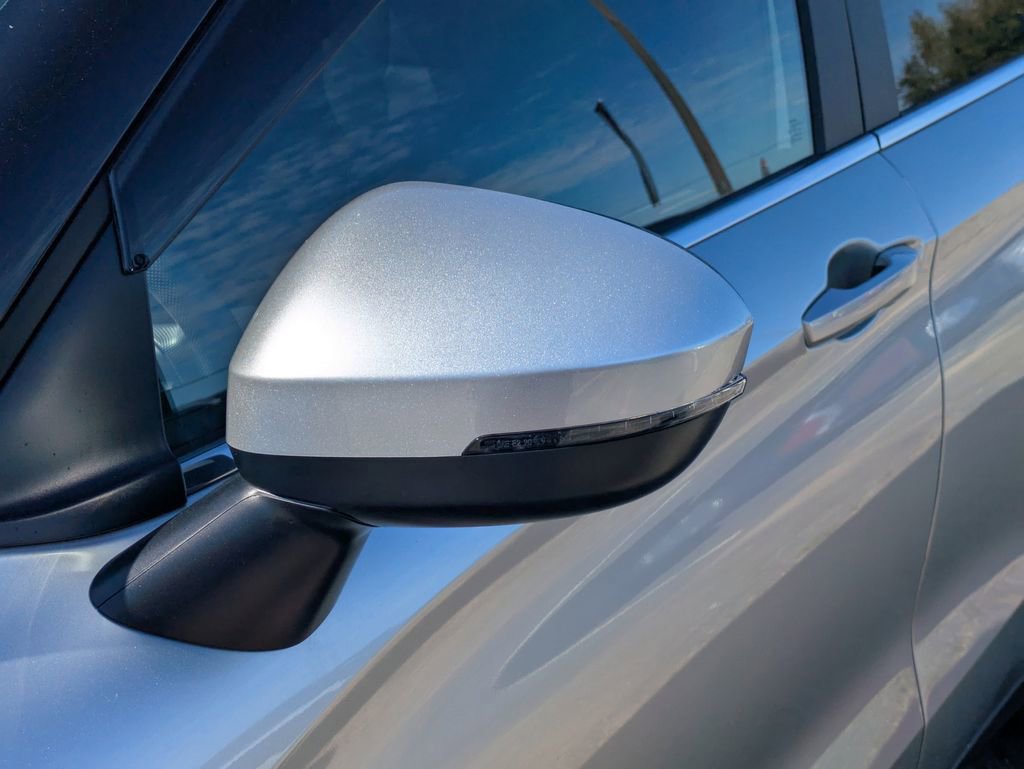 New 2026 Mitsubishi Outlander ES image 11