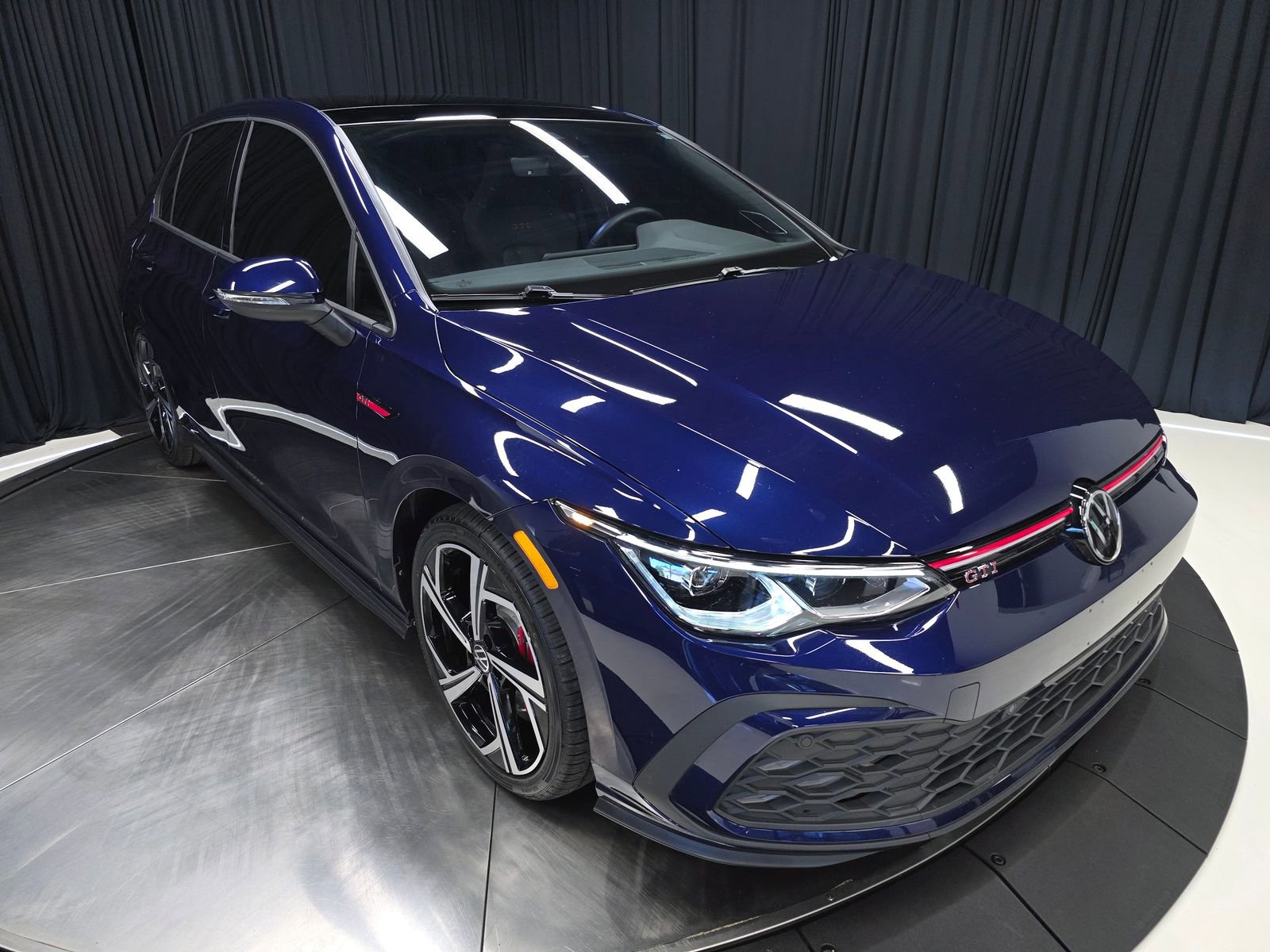 Used 2024 Volkswagen GTI SE FWD image 47