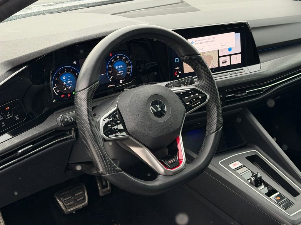 Used 2022 Volkswagen GTI SE image 21