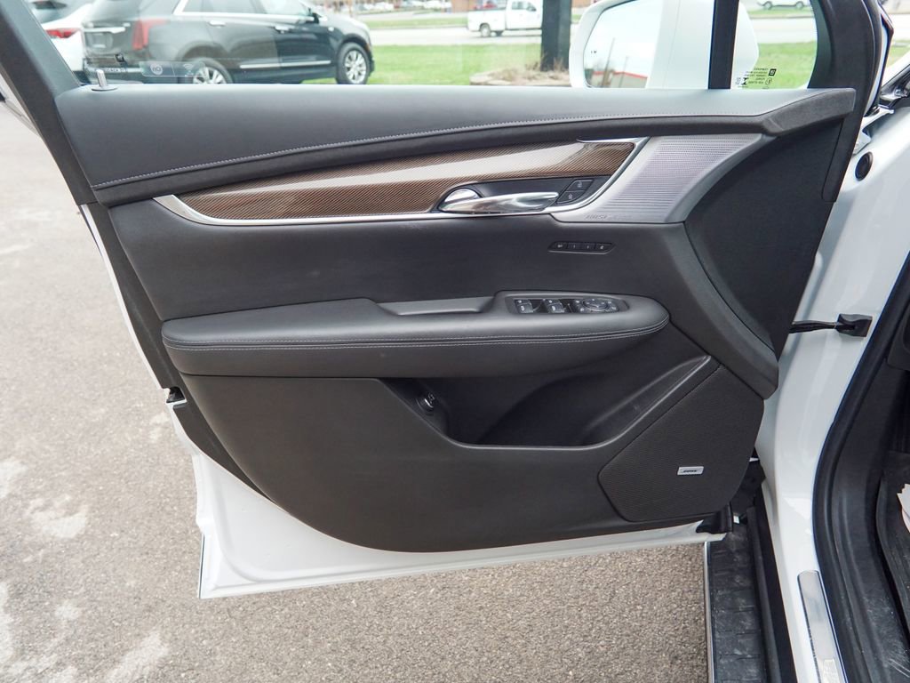 Used 2020 Cadillac XT6 Sport w/ Platinum Package AWD/4WD image 18