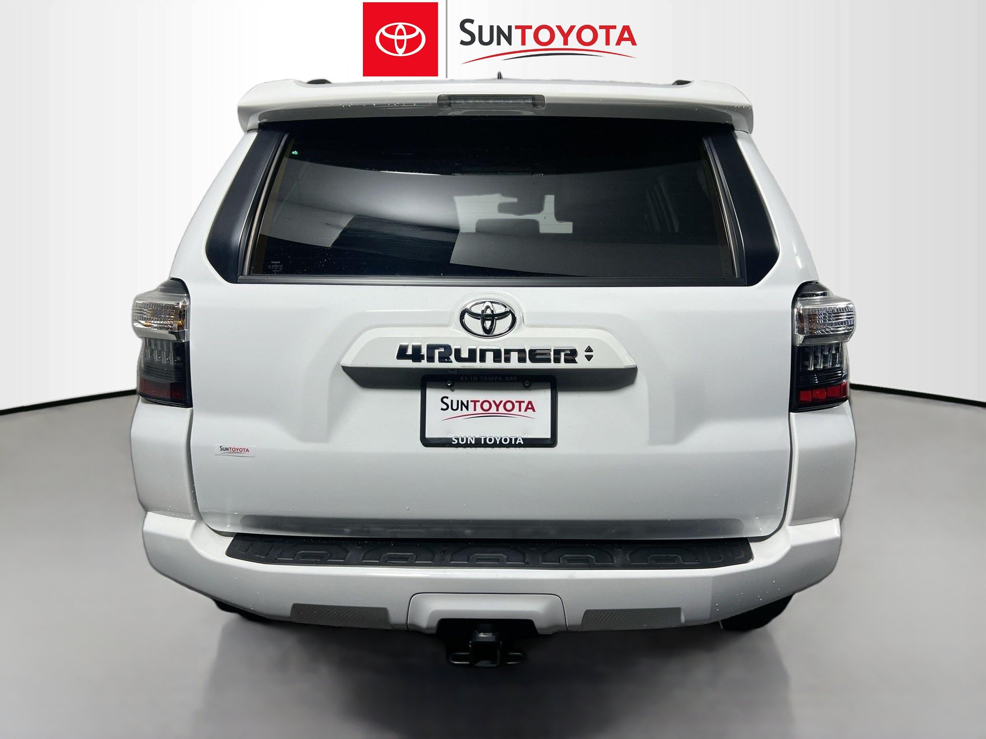 Used 2024 Toyota 4Runner SR5 Premium w/ Moonroof Package RWD image 5