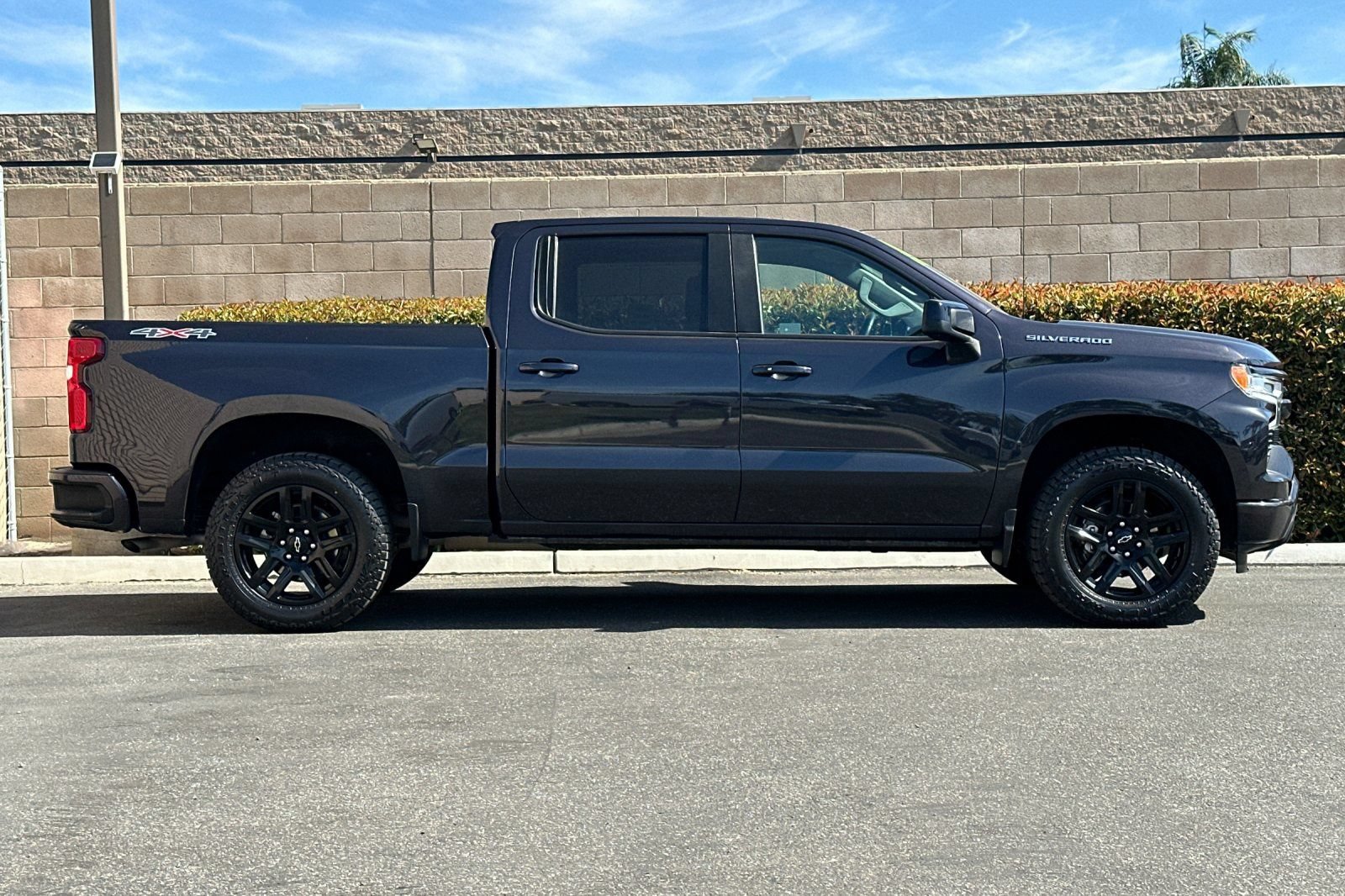 Certified 2024 Chevrolet Silverado 1500 RST w/ Protection Package AWD/4WD image 3