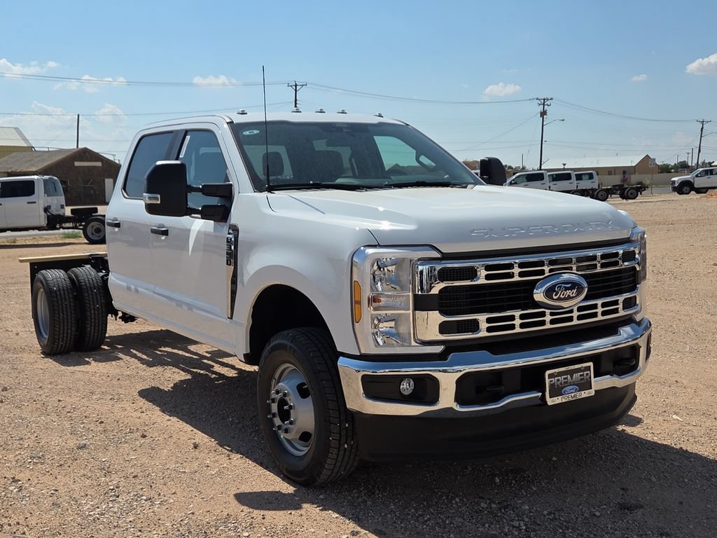 New 2026 Ford F350 XL w/ XL Chrome Package