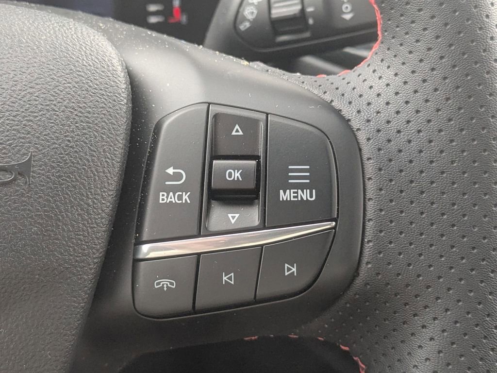 Used 2024 Ford Escape ST-Line w/ Tech Pack #1 image 17