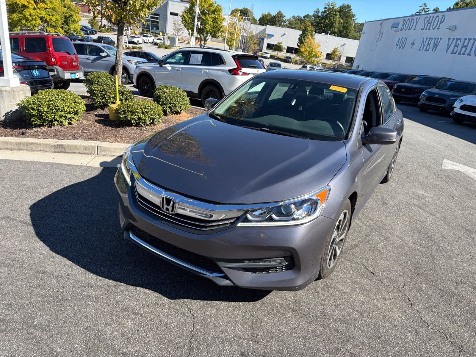 Used 2016 Honda Accord EX-L image 3