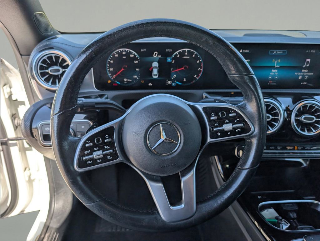 Used 2020 Mercedes-Benz CLA 250 w/ Premium Package image 21