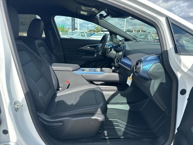 New 2026 Chevrolet Equinox EV LT image 12