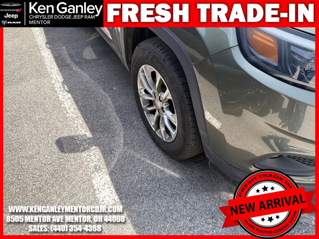 Used 2019 Jeep Cherokee Latitude Plus w/ Cold Weather Group AWD/4WD image 11