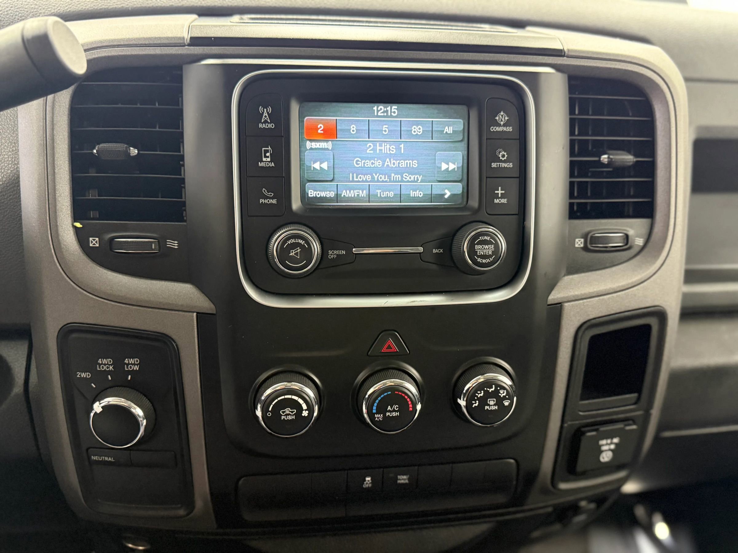 Used 2018 RAM 1500 SLT w/ Protection Group image 20