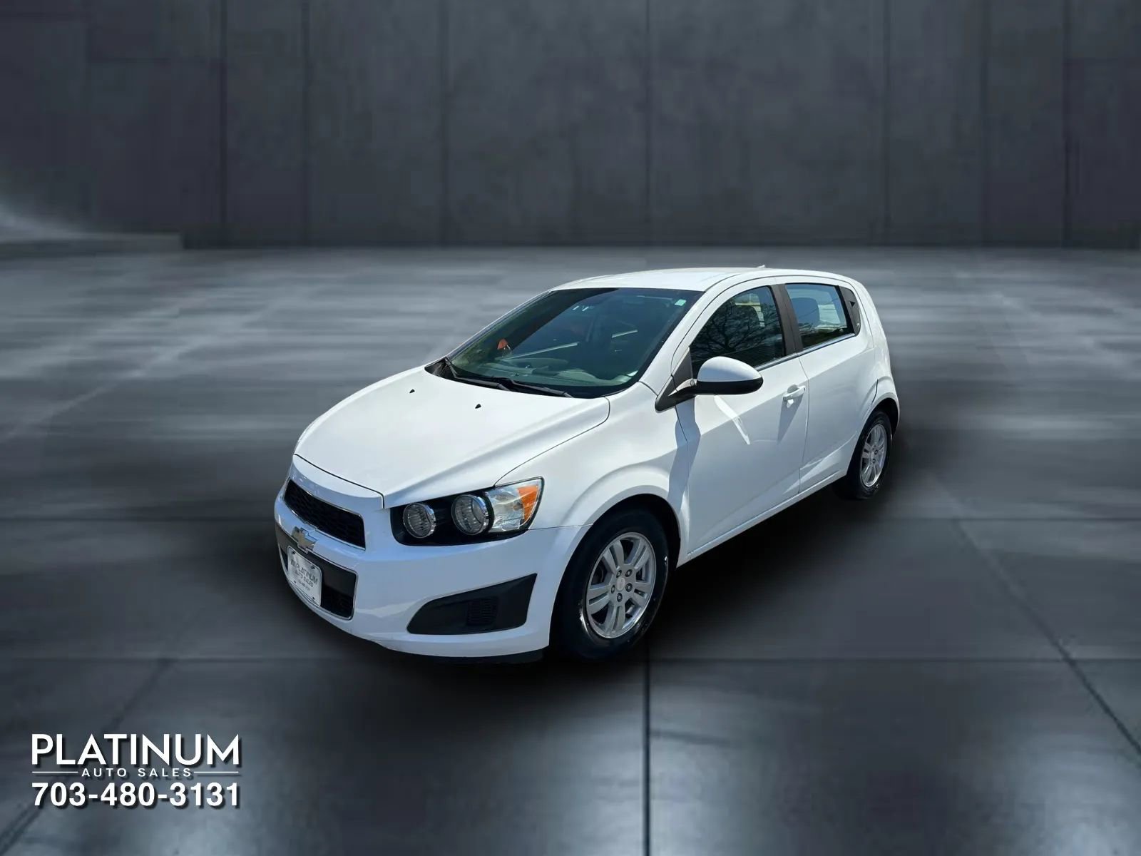 Used 2013 Chevrolet Sonic LT image 6