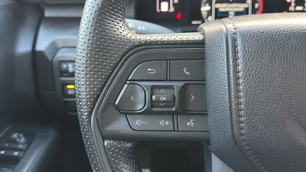 Certified 2024 Toyota Tacoma SR image 25