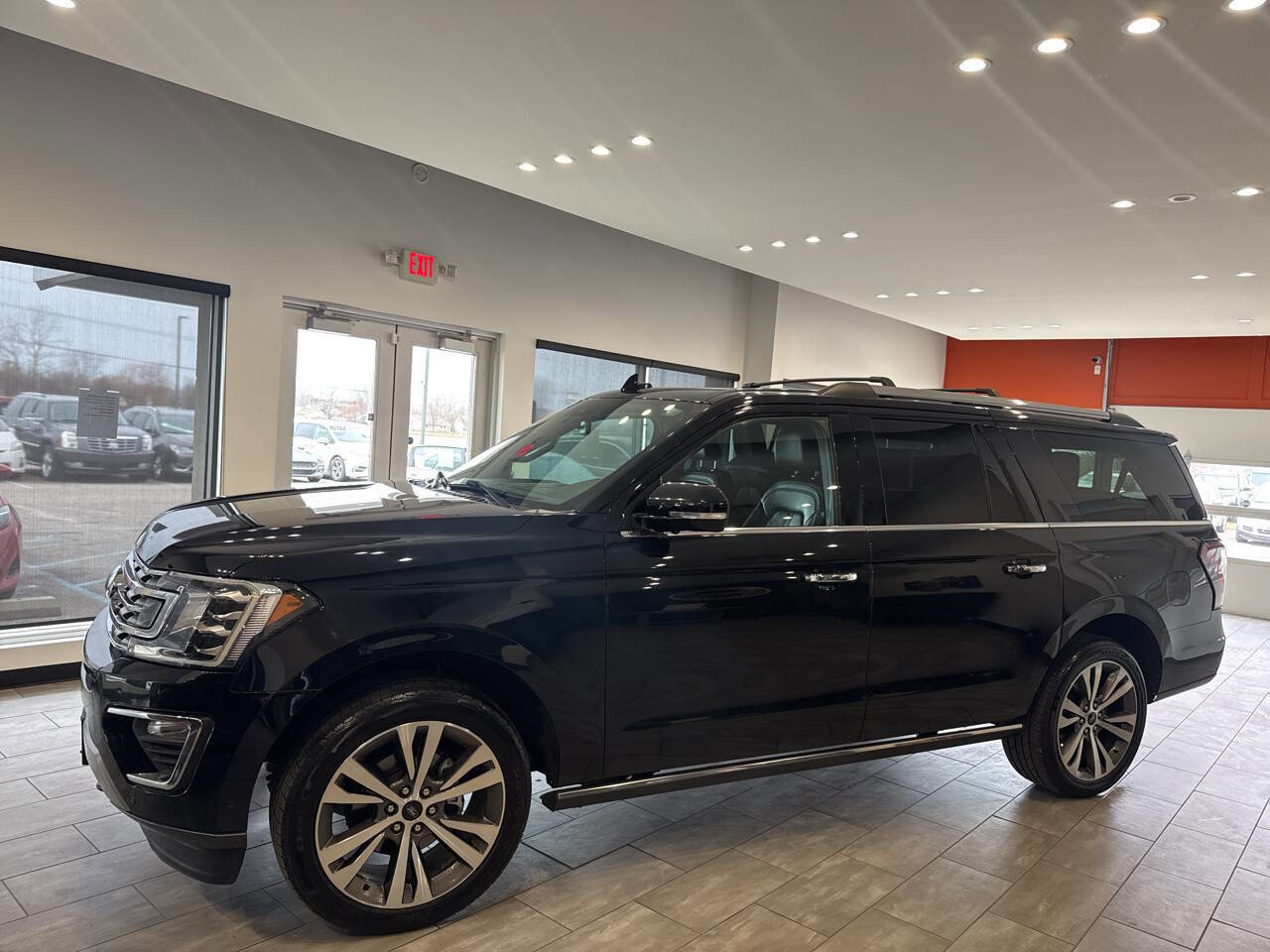 Used 2021 Ford Expedition Max Limited AWD/4WD image 9