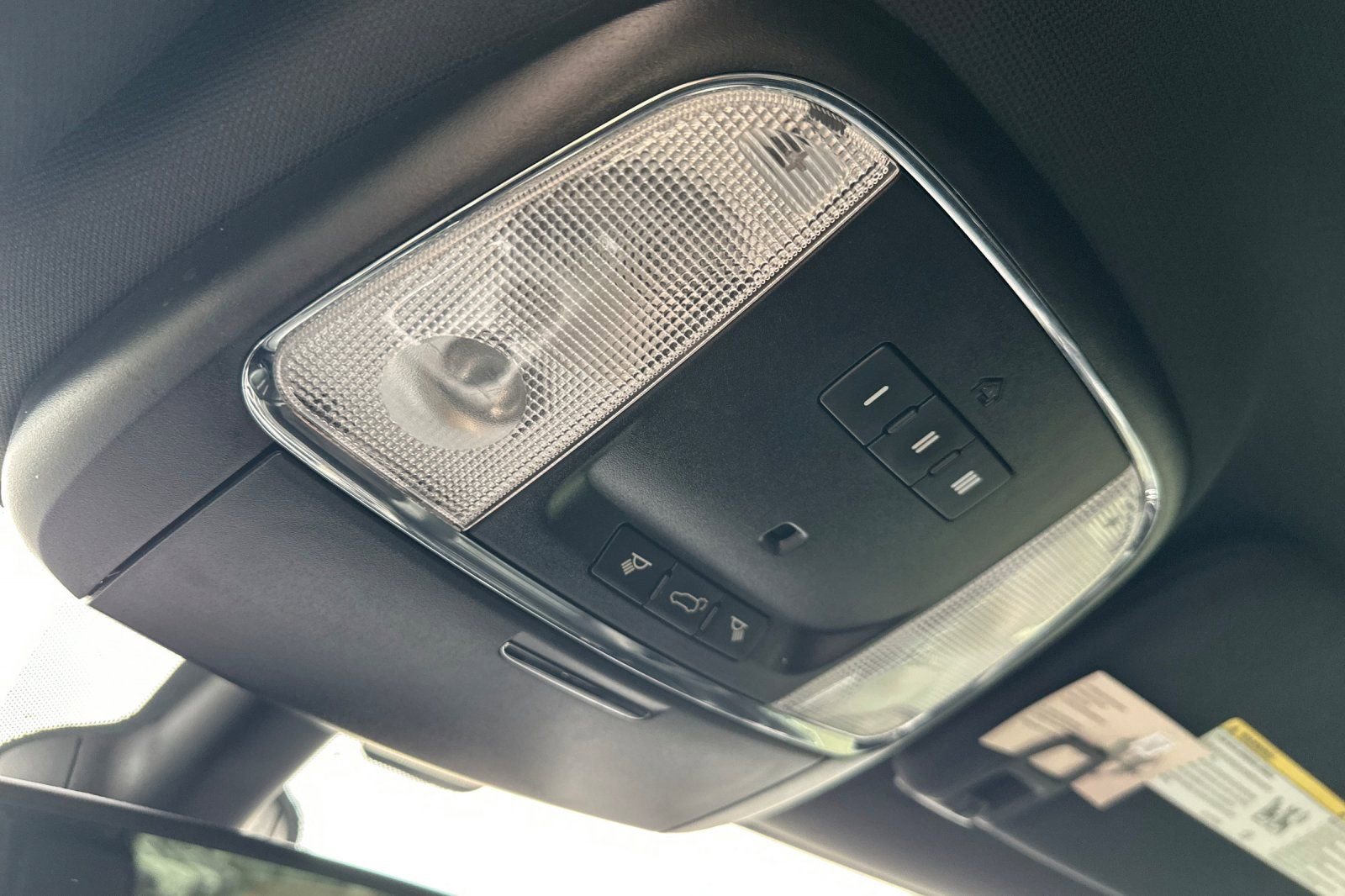 Used 2018 Jeep Grand Cherokee Limited image 24