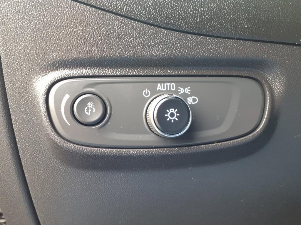 Certified 2022 Chevrolet Equinox LT image 17