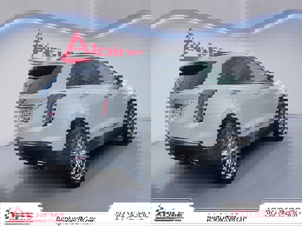 Used 2023 Cadillac XT5 Sportv image 5