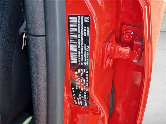Used 2018 Jeep Renegade Latitude FWD image 24