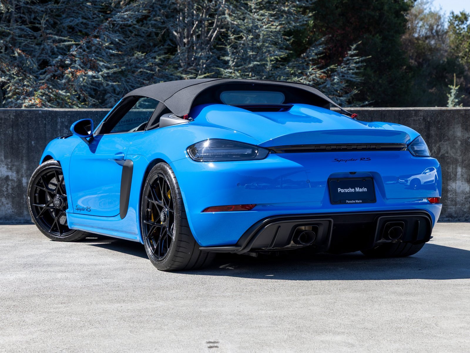 Certified 2024 Porsche 718 Boxster Spyder RS w/ Light Design Package image 3