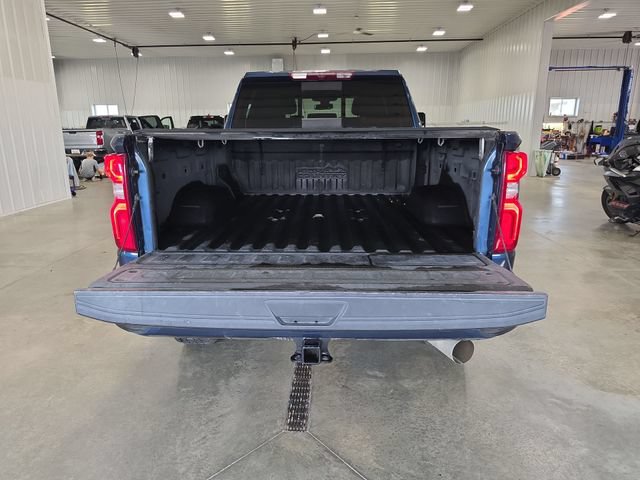 Used 2022 Chevrolet Silverado 3500 High Country w/ Safety Package II AWD/4WD image 36