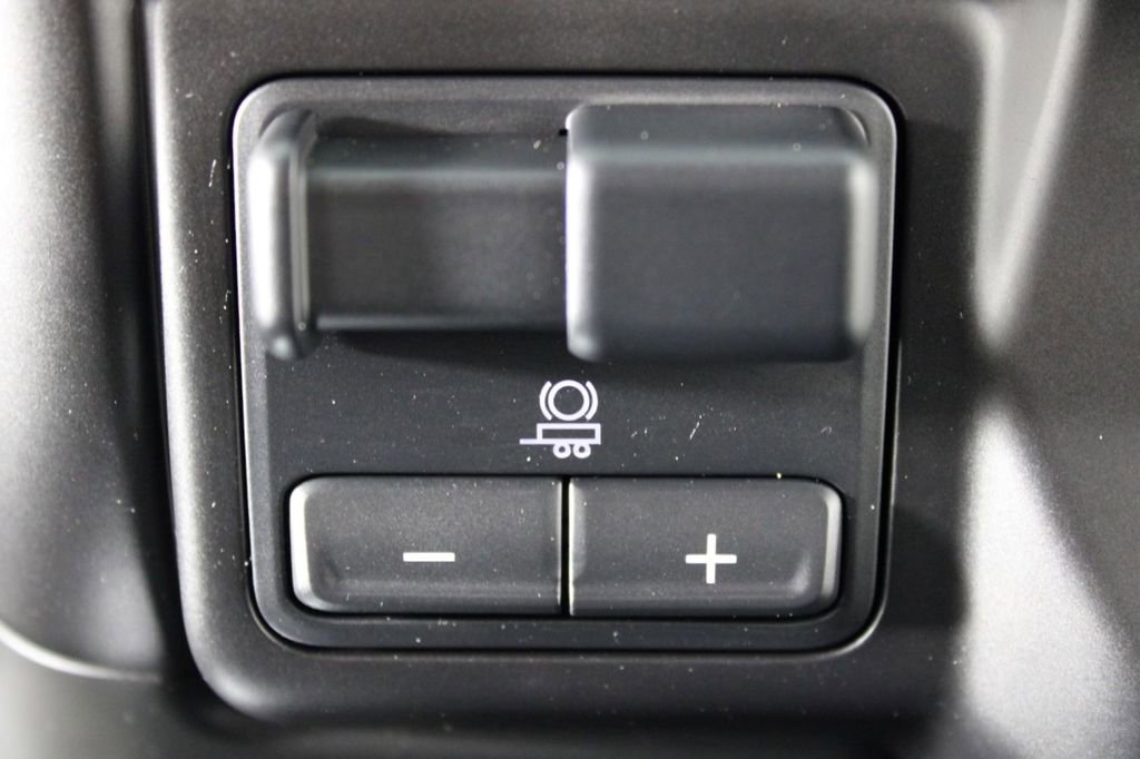 Used 2021 GMC Sierra 1500 AT4 image 27