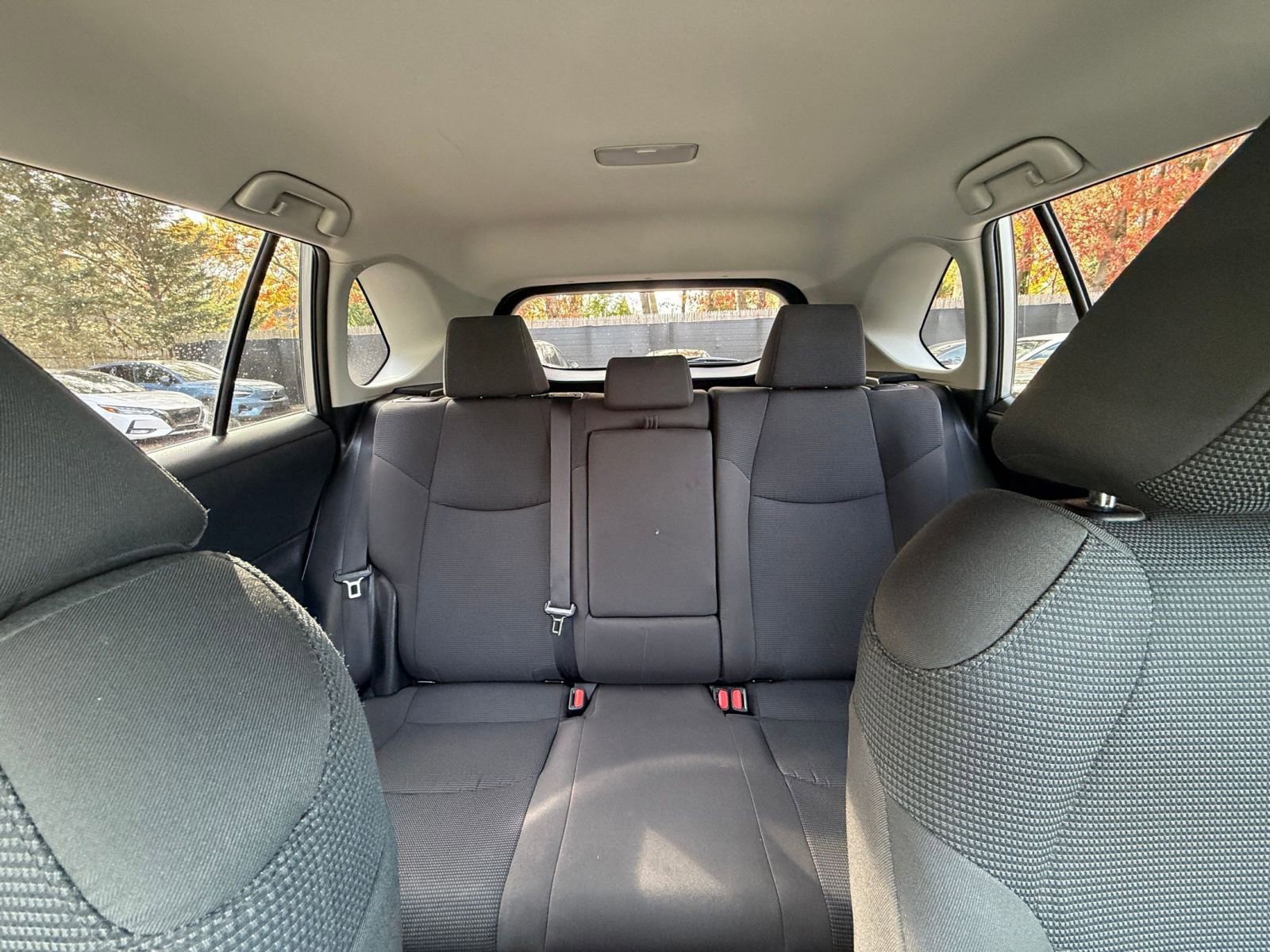 Used 2025 Toyota RAV4 LE image 37