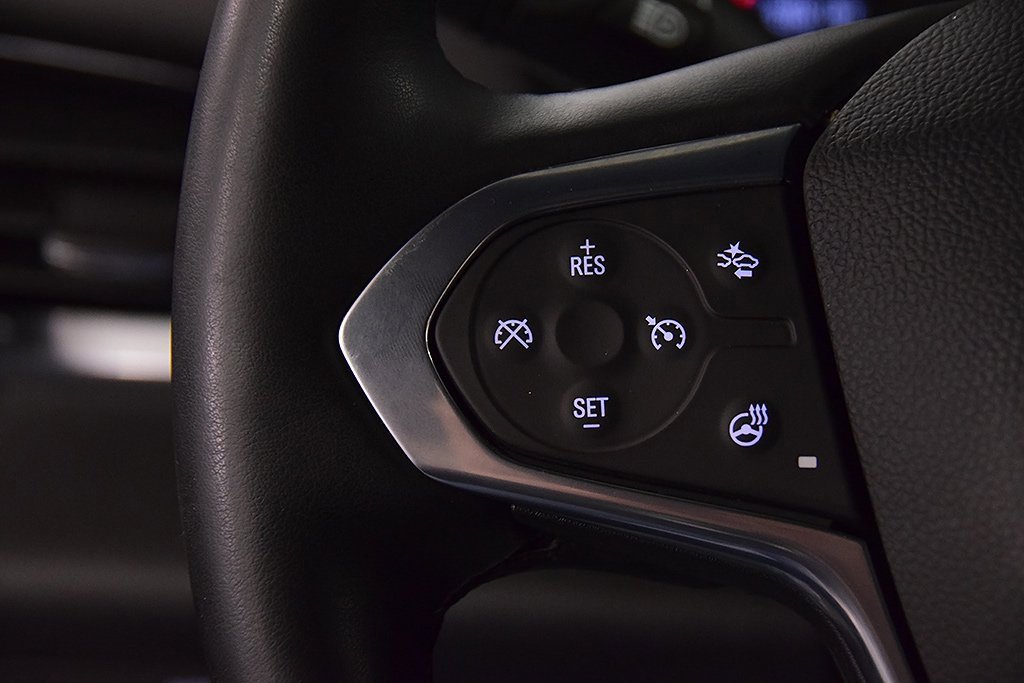 Used 2023 Chevrolet Traverse Premier w/ LPO, Floor Liner Package image 18