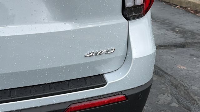 Used 2025 Ford Explorer Active image 11