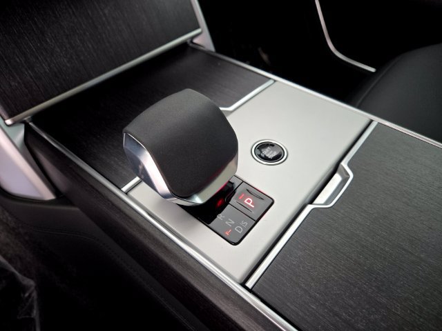 New 2026 Land Rover Range Rover SE AWD/4WD image 23