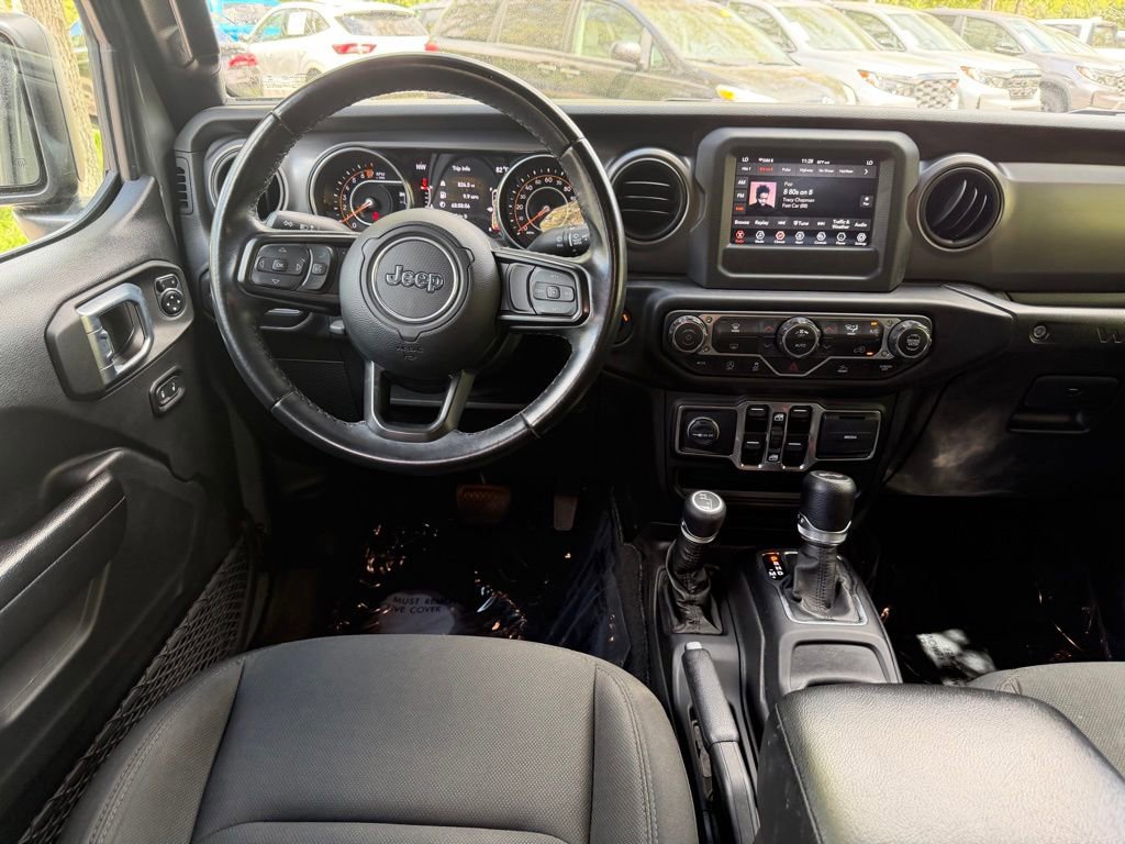Used 2021 Jeep Wrangler Unlimited Sport AWD/4WD image 14