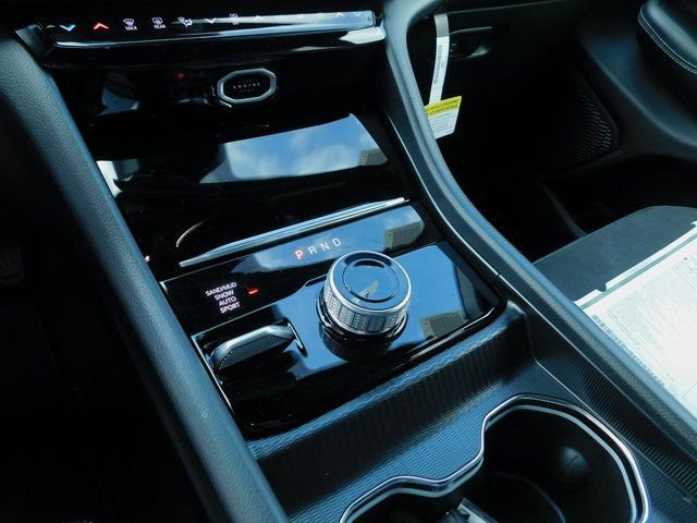 New 2026 Jeep Grand Cherokee Altitude AWD/4WD image 15