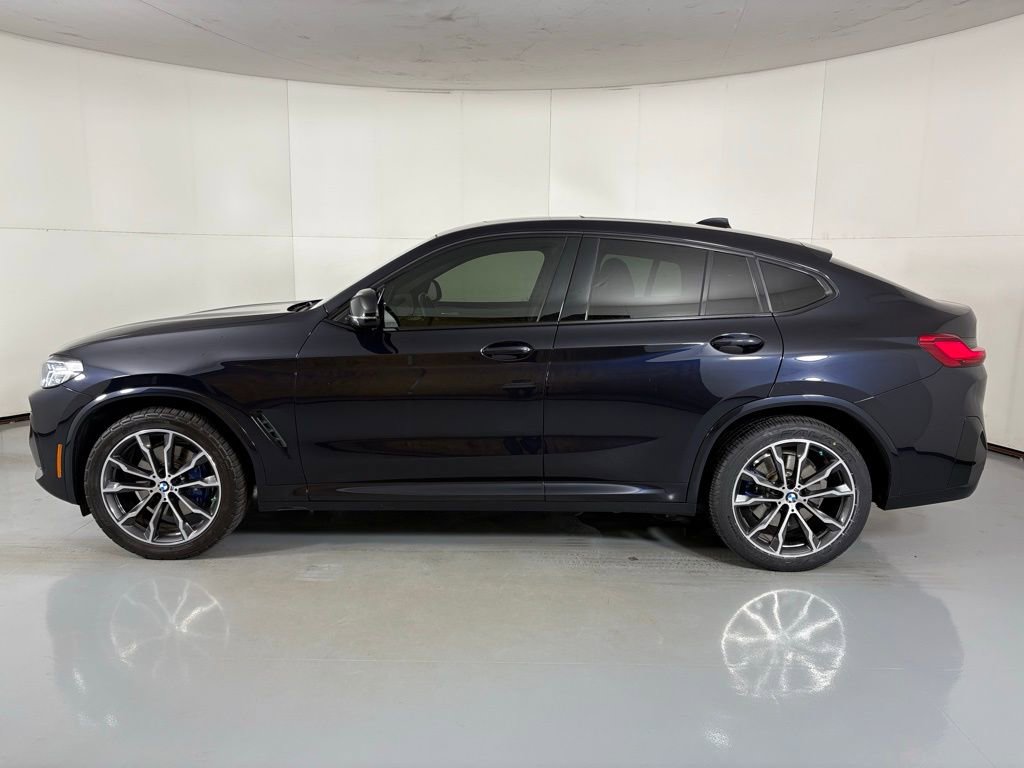 Used 2023 BMW X4 M40i w/ Premium Package image 5
