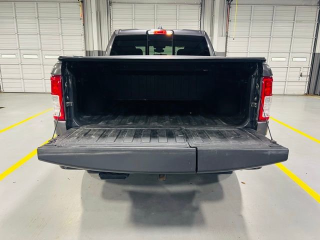 Used 2021 RAM 1500 Big Horn image 10