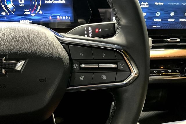 Certified 2025 Chevrolet Equinox ACTIV w/ Safety and Technology Package AWD/4WD image 11