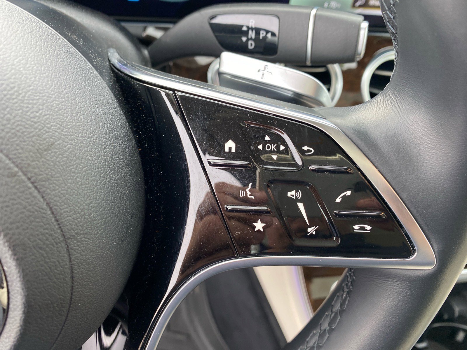 Used 2021 Mercedes-Benz E 350 4MATIC Sedan image 17