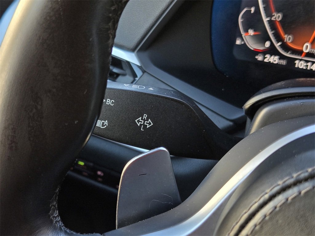 Used 2022 BMW X7 xDrive40i w/ M Sport Package image 32