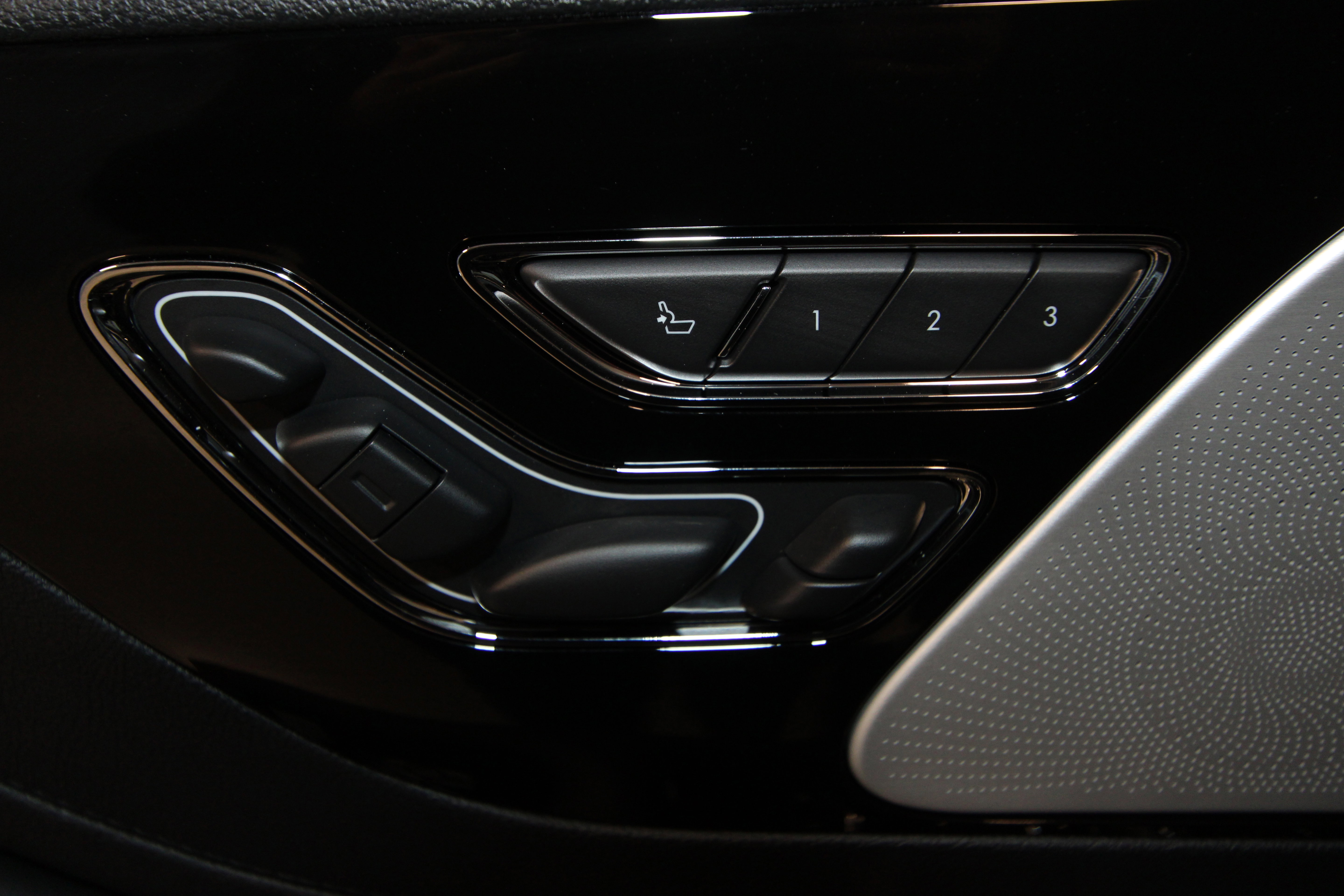 New 2026 Lincoln Aviator Reserve image 6