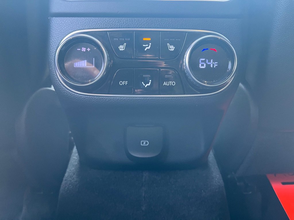 Used 2024 Genesis Electrified GV70 w/ Prestige Package image 17