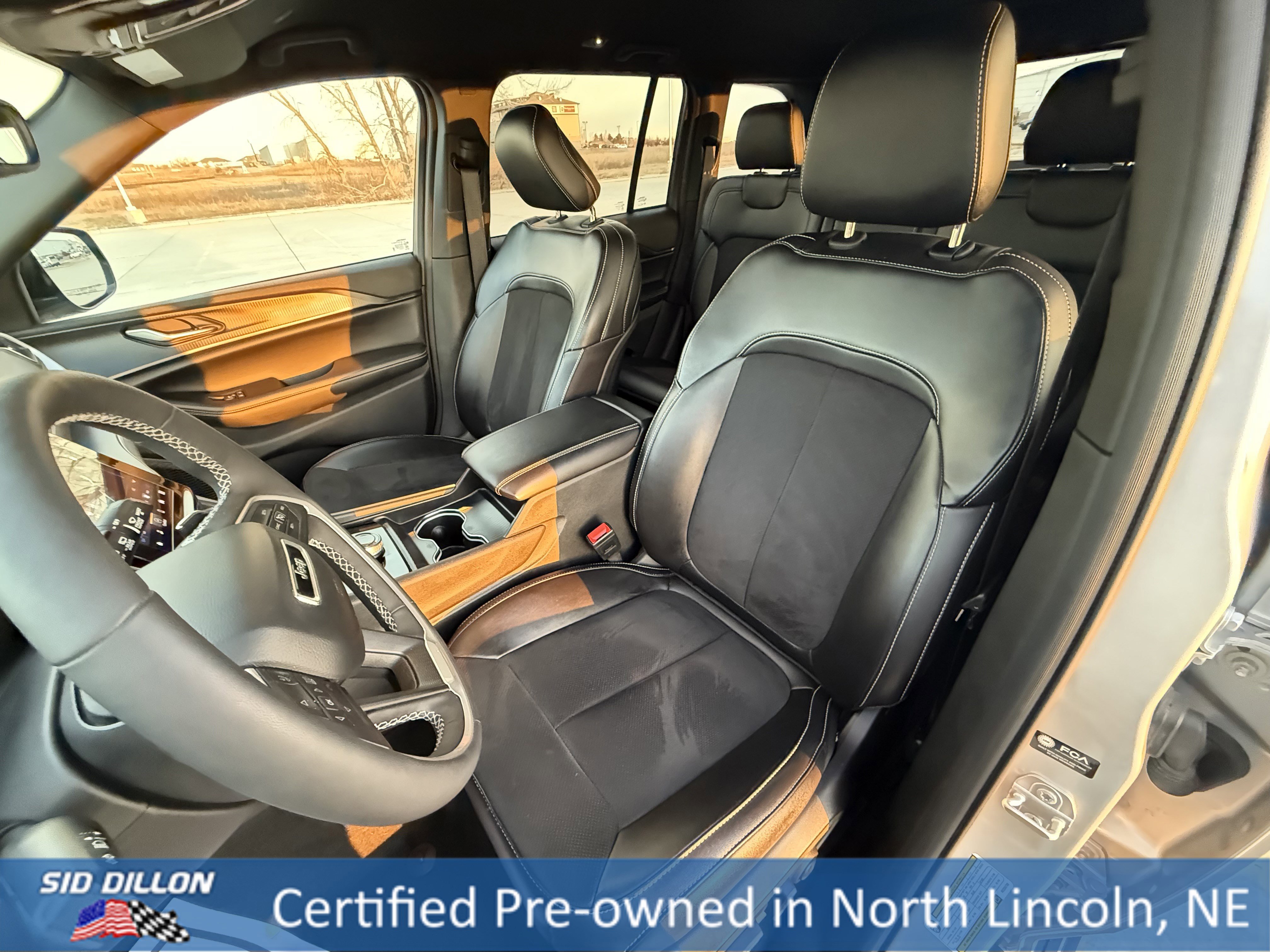 Used 2024 Jeep Grand Cherokee Altitude image 20