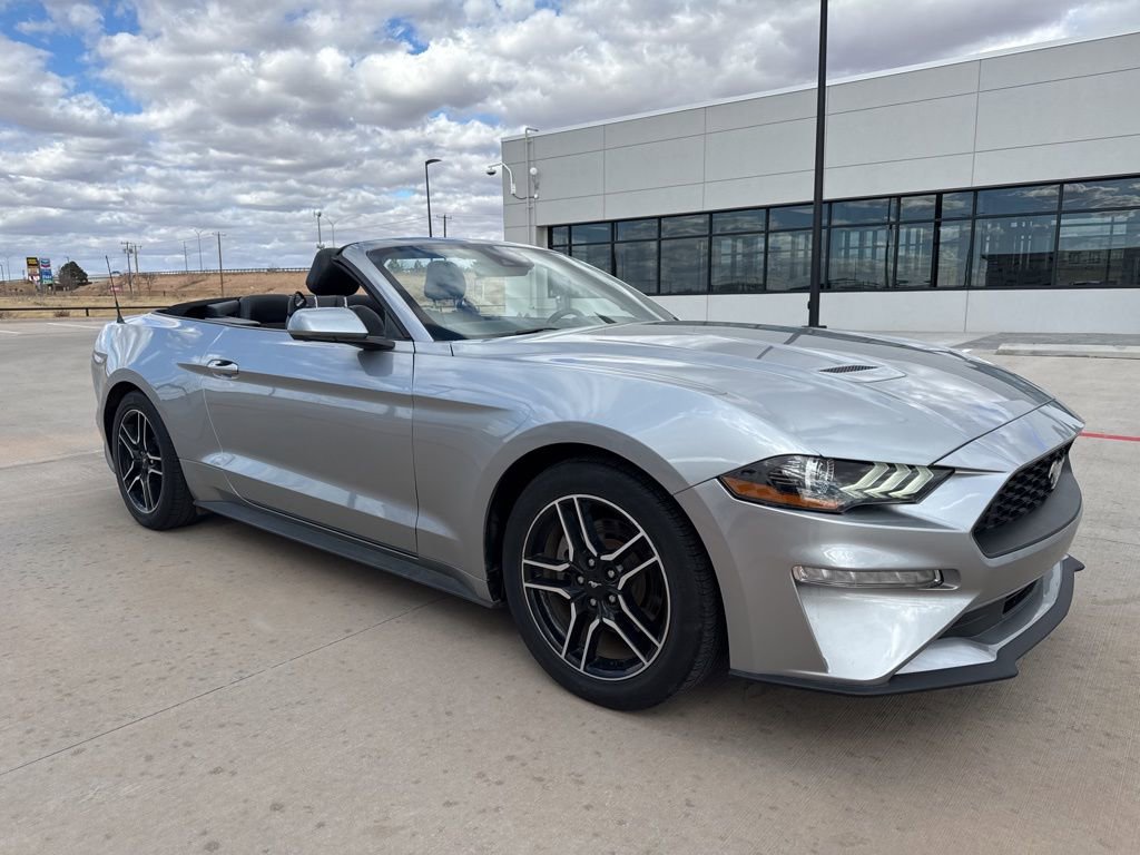 Used 2022 Ford Mustang Premium image 10